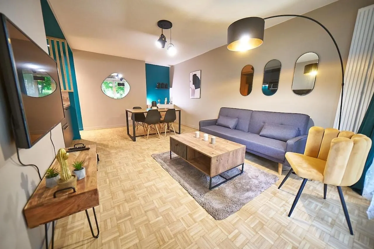 Le Petit Bourbonnais - Patio Privatif- Metro Valmy Appartement Lyon